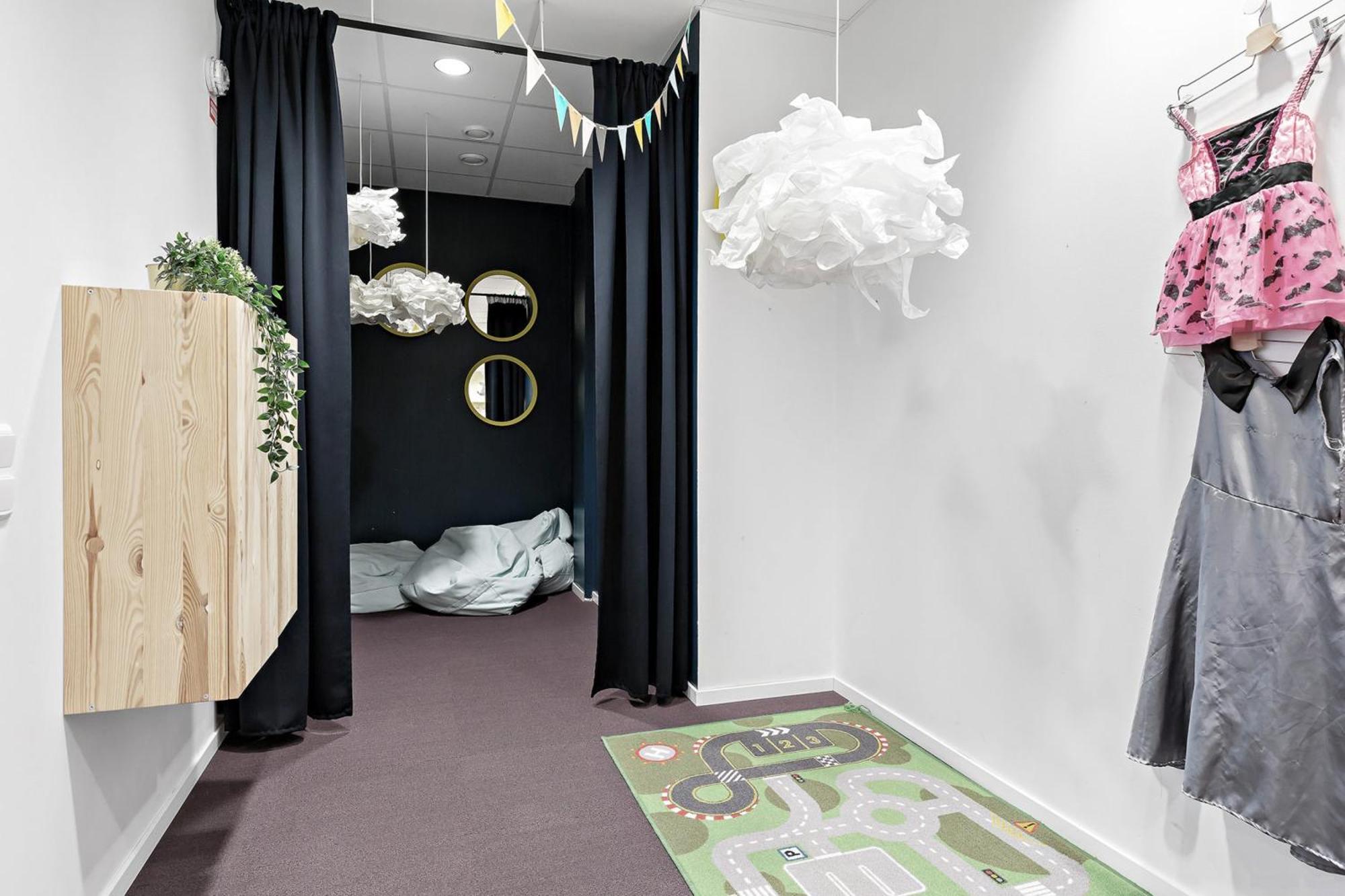 Forenom Hotel Kista Stockholm Exterior photo